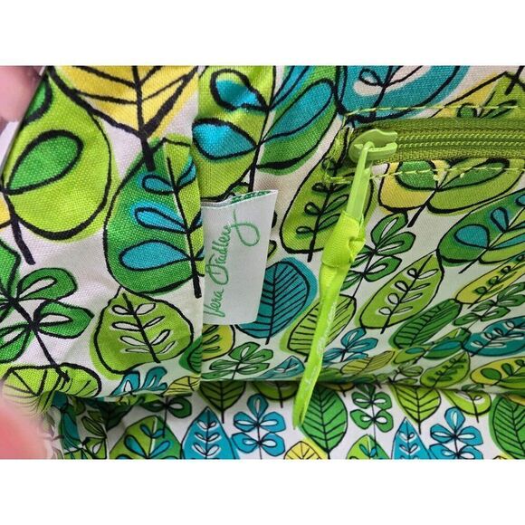 Vera Bradley Floral Quilted Handbag With Green/Blue Pattern & Dual Handles - Picture 4 of 7